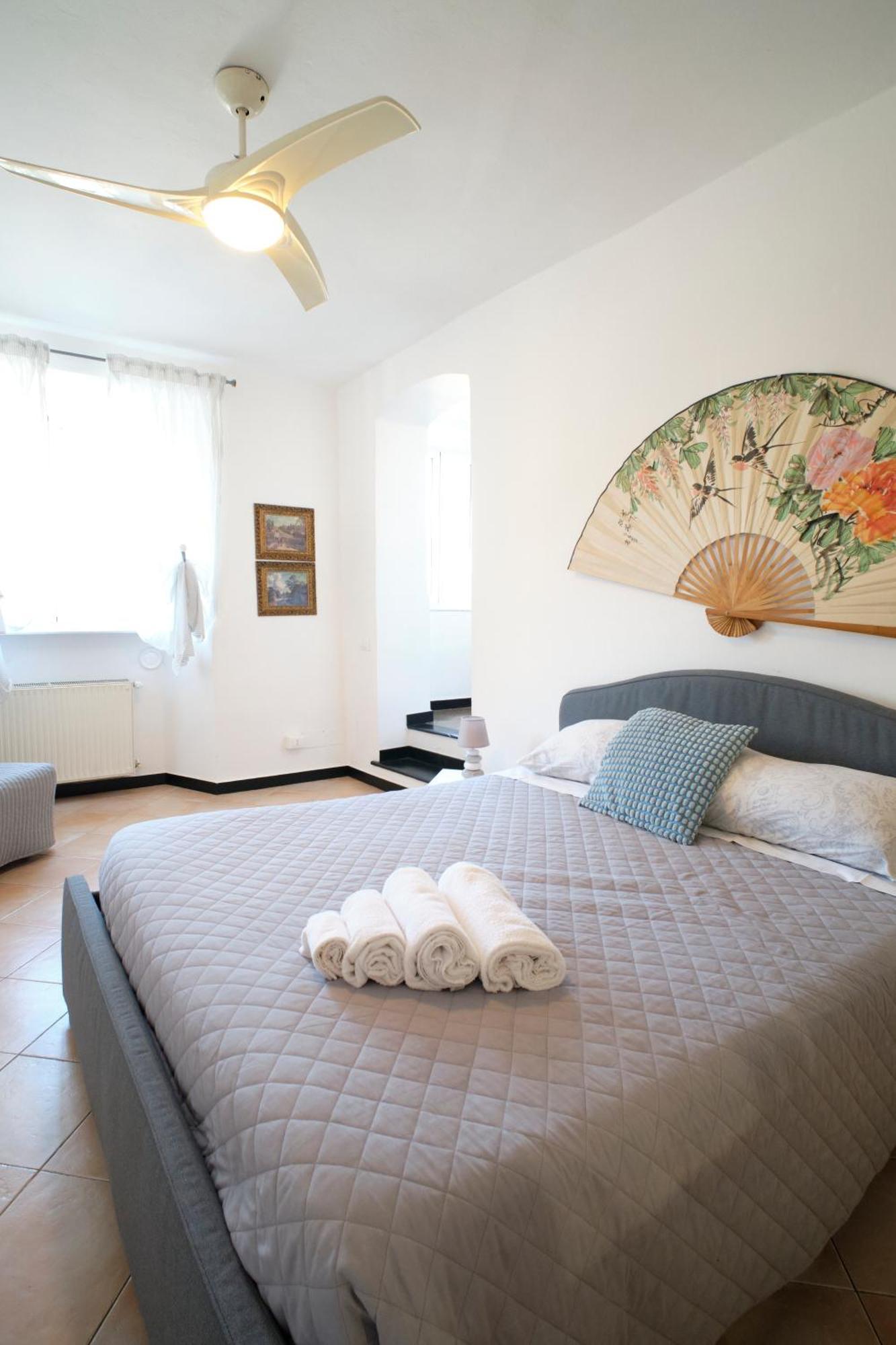 Appartement Cavour La Citta Vecchia à Gênes Extérieur photo