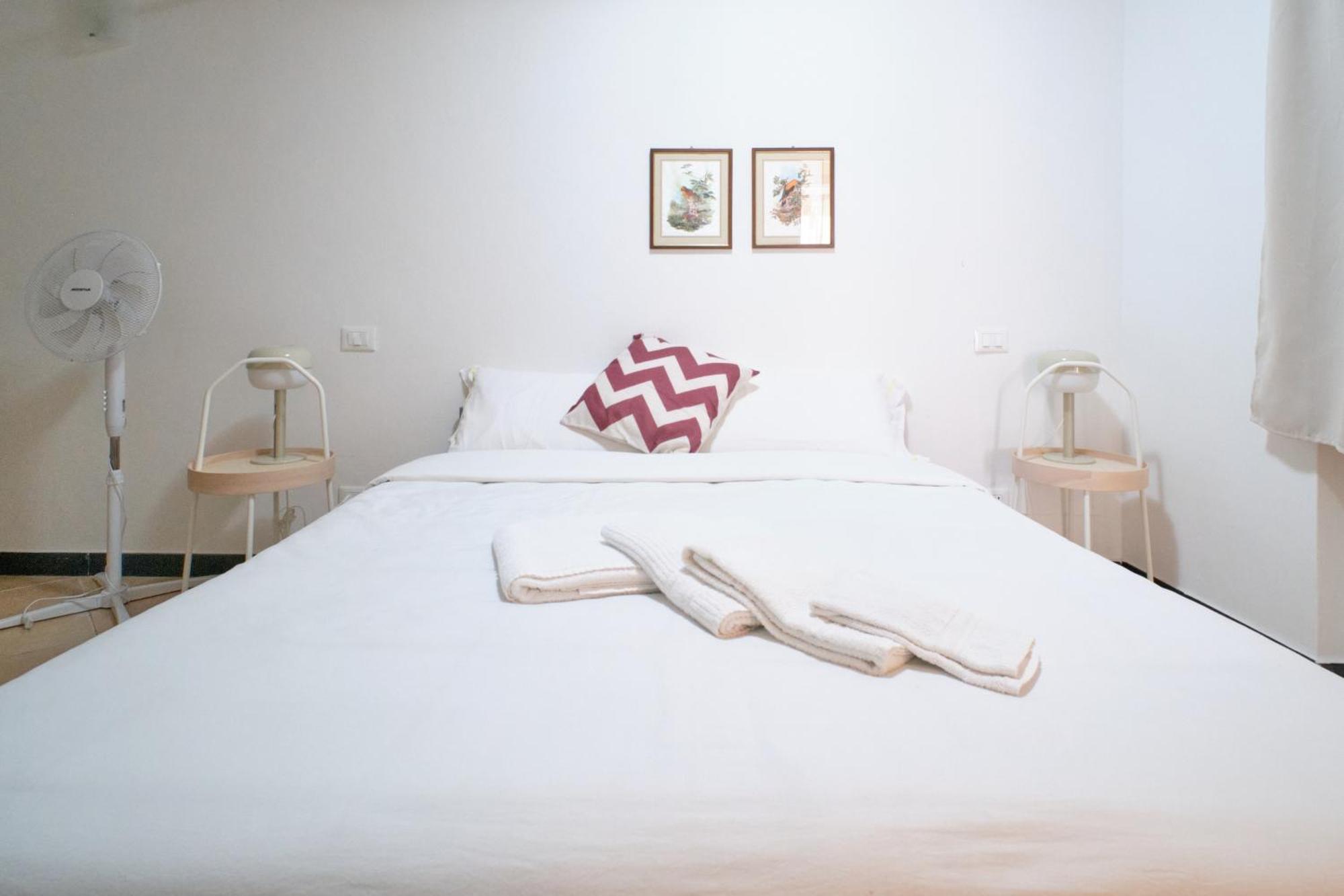 Appartement Cavour La Citta Vecchia à Gênes Extérieur photo